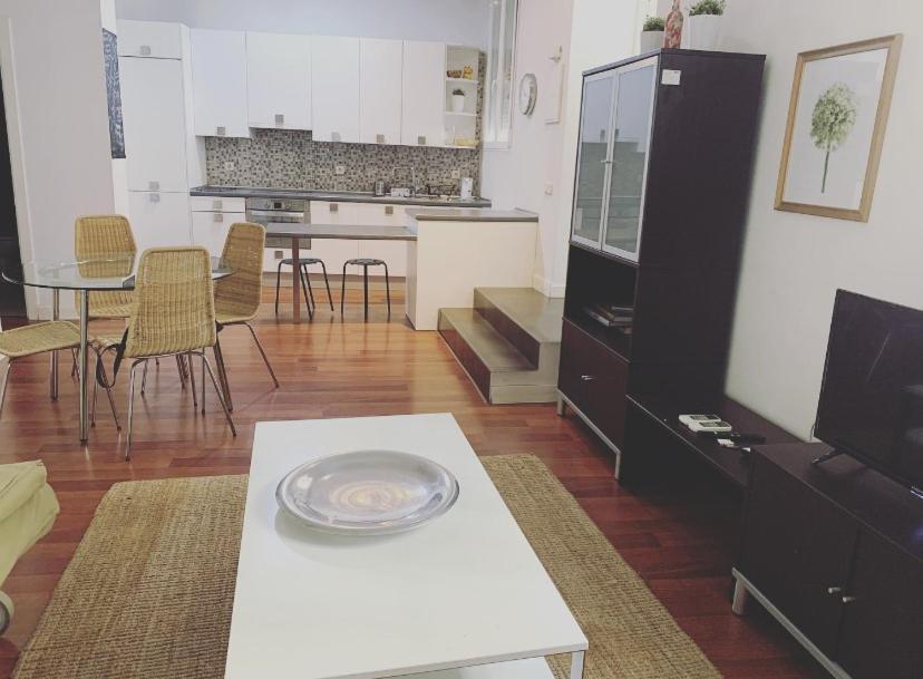 Appartamento Apartamento De Lujo II En Madrid Centro Esterno foto